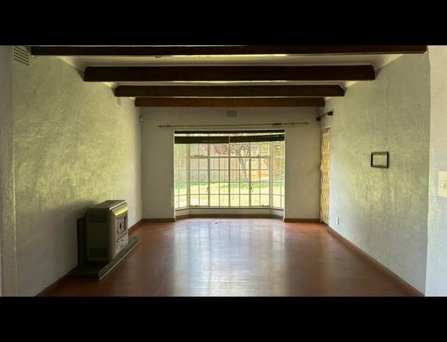 3 BEDROOM PROPERTY TO RENT IN MONDEOR